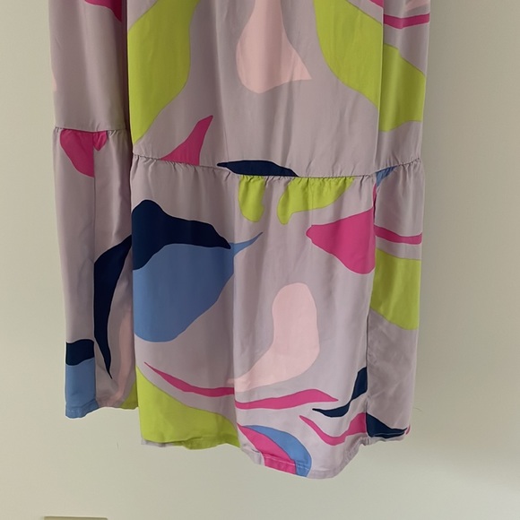 Ingrid and Isabel Geometric Maternity Maxi Dress - Picture 5 of 8